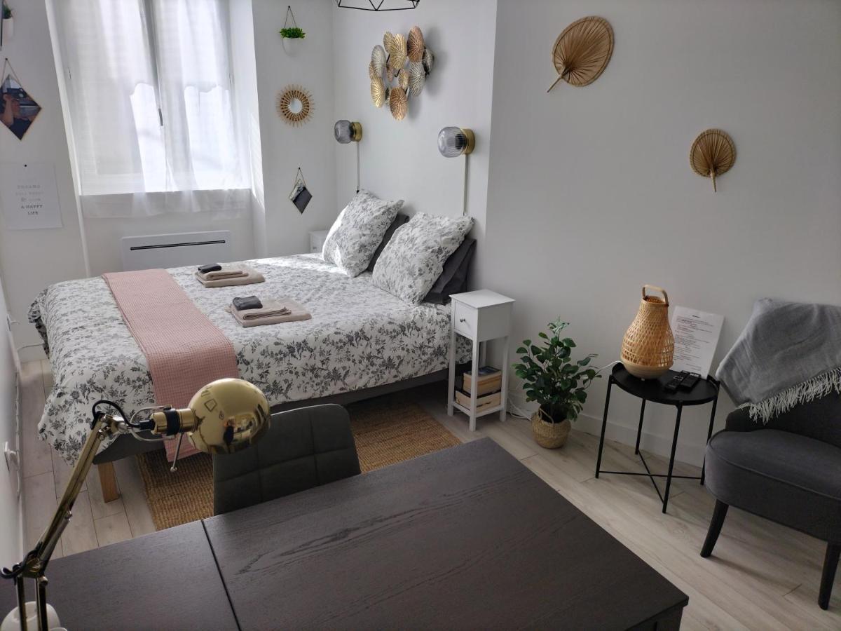 Orleans Hypercentre Articles Fitness Et Bebe Apartment Exterior photo